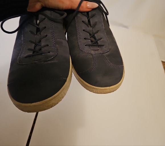 Ecco Men's Dark Blue Sneakers - Picture 4 of 7